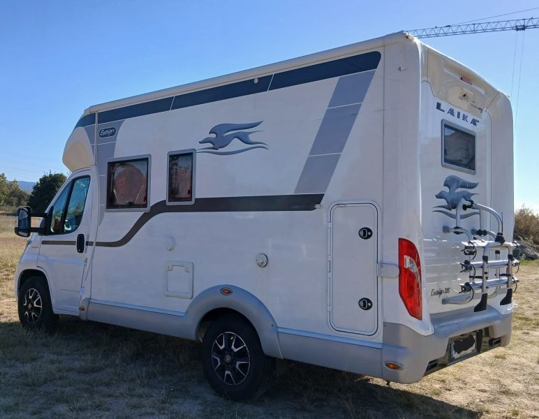 En venta Laika ECOVIP 305 Blanco 2018 Girona foto 2