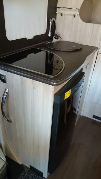 En venta Laika ECOVIP 305 Blanco 2018 Girona foto 6