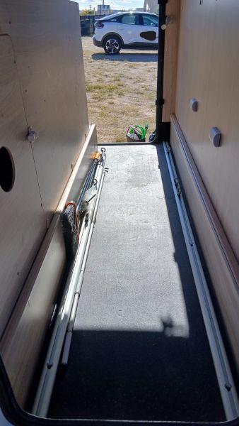 En venta Laika ECOVIP 305 Blanco 2018 Girona foto 13