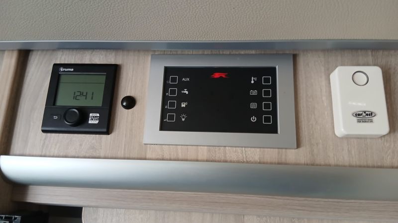 En venta Laika ECOVIP 305 Blanco 2018 Girona foto 24