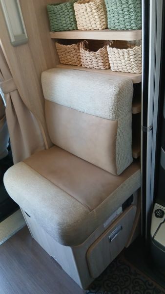 En venta Laika ECOVIP 305 Blanco 2018 Girona foto 25