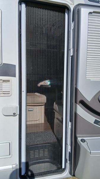 En venta Laika ECOVIP 305 Blanco 2018 Girona foto 30