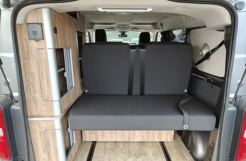 En venta Opel Vivaro Gris 2020 Vizcaya foto 1