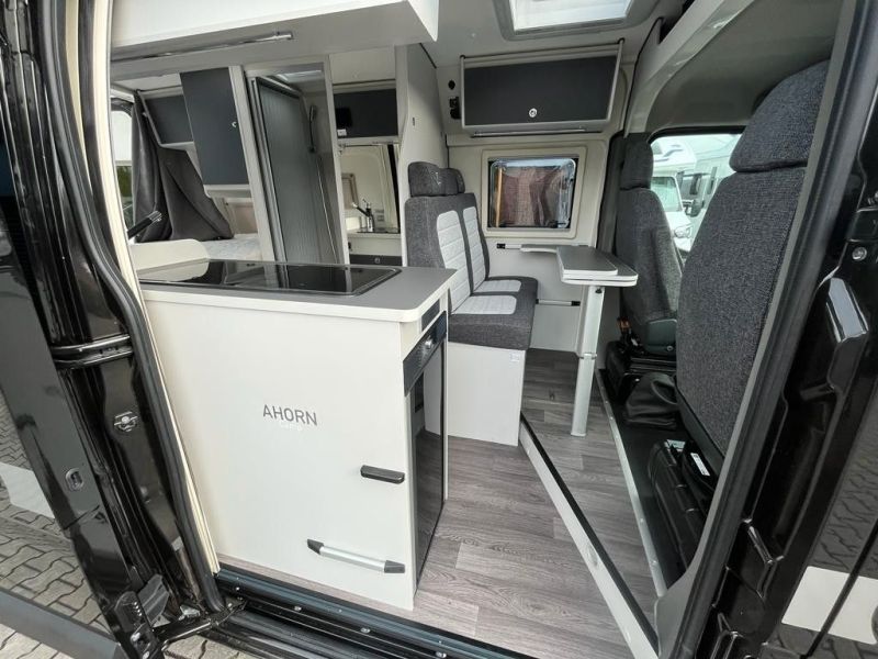 En venta Ahorn Ahorn VAN 550 150 CV Aut Negro 2022 Alicante foto 5
