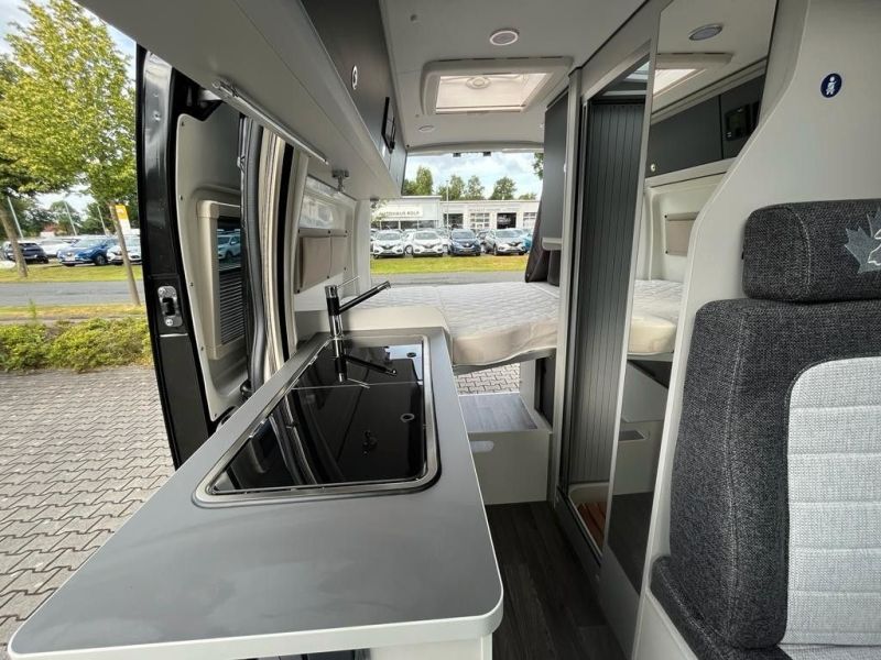 En venta Ahorn Ahorn VAN 550 150 CV Aut Negro 2022 Alicante foto 7