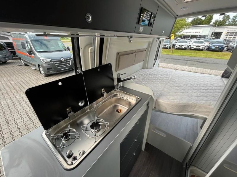 En venta Ahorn Ahorn VAN 550 150 CV Aut Negro 2022 Alicante foto 10