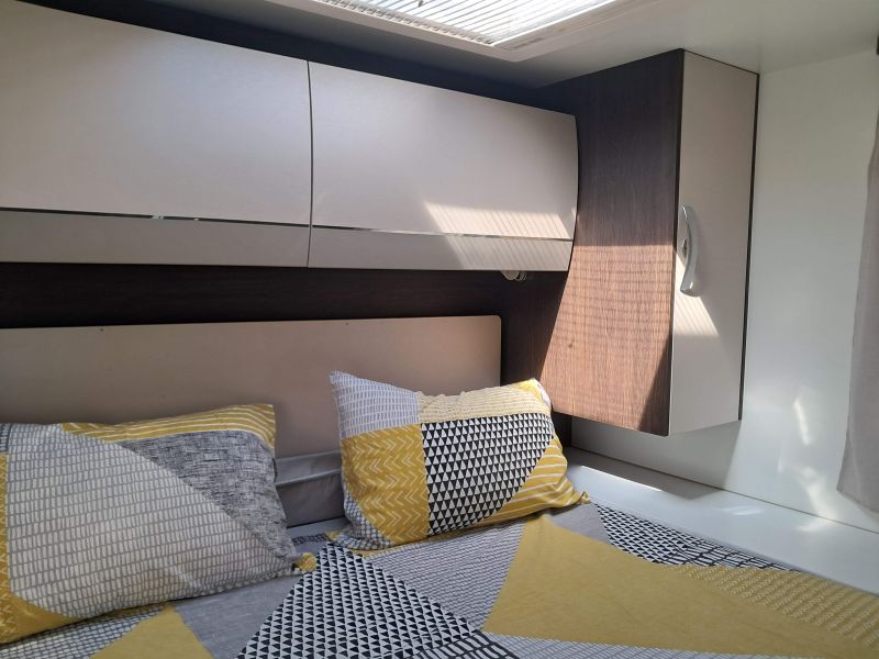 En venta Benimar TESSORO 497 Blanco 2021 Alicante foto 4