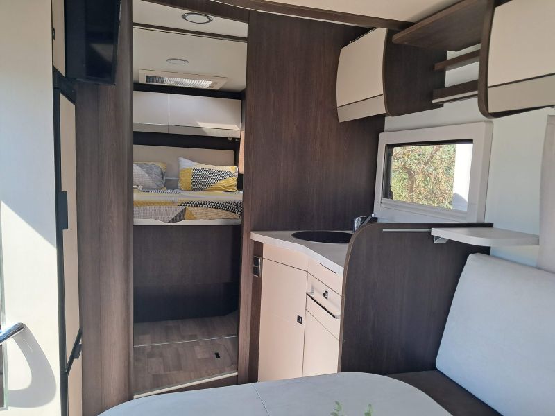 En venta Benimar TESSORO 497 Blanco 2021 Alicante foto 8