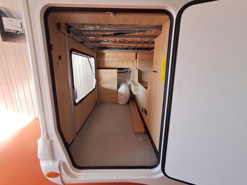 En venta Challenger Challenger Fiat Ducato 318 Ultimate Edition Automatic Blanco 2025 Barcelona foto 4