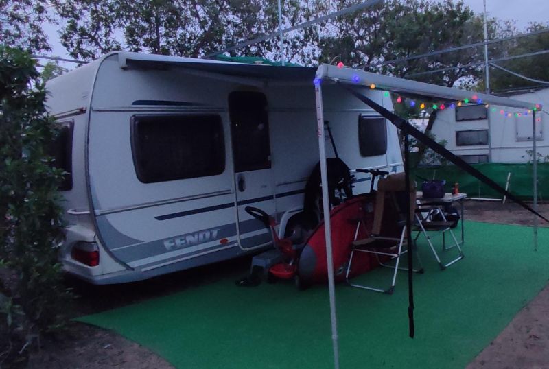 En venta Fendt saphir 470 Blanco 2011 Sevilla foto 2