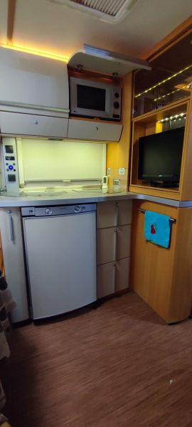 En venta Fendt saphir 470 Blanco 2011 Sevilla foto 5