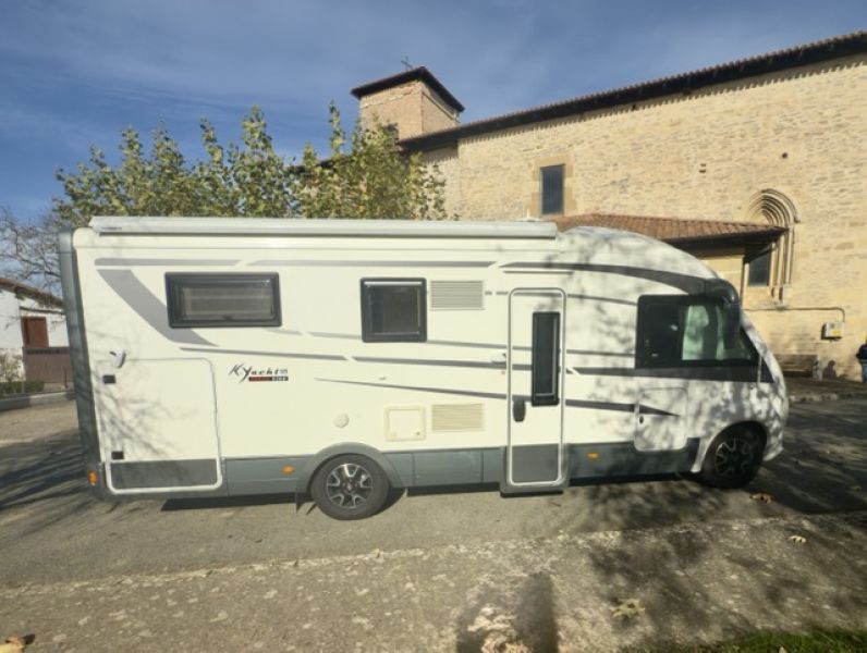 En venta Mobilvetta k-Yacht 85 Tekno Line Blanco 2020 Álava foto 3