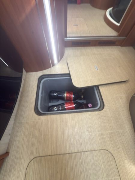 En venta Mobilvetta k-Yacht 85 Tekno Line Blanco 2020 Álava foto 8