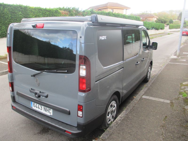 En venta Pilote CV505BC Gris 2025 Asturias foto 3