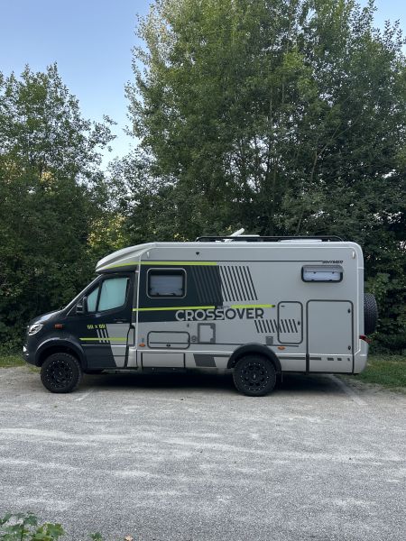 En venta Hymer / Eriba / Hymercar HYMER ML-T570 CROSSOVER Gris 2025 Málaga foto 2