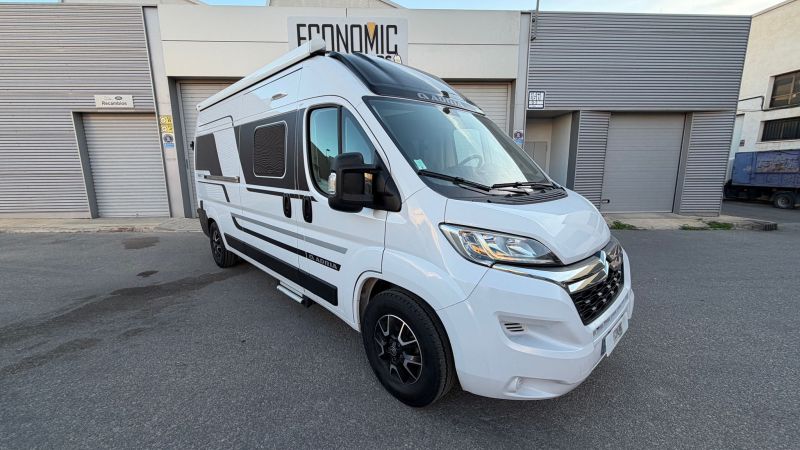 En venta Adria TWIN 600 SPB FAMILY PLUS Blanco 2023 Alicante foto 8