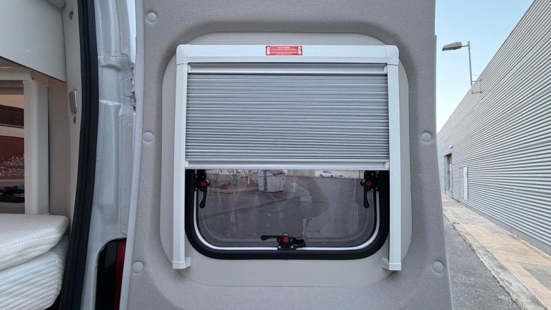 En venta Weinsberg CARABUS 600 ME EDITION FIRE Blanco 2025 Alicante foto 19