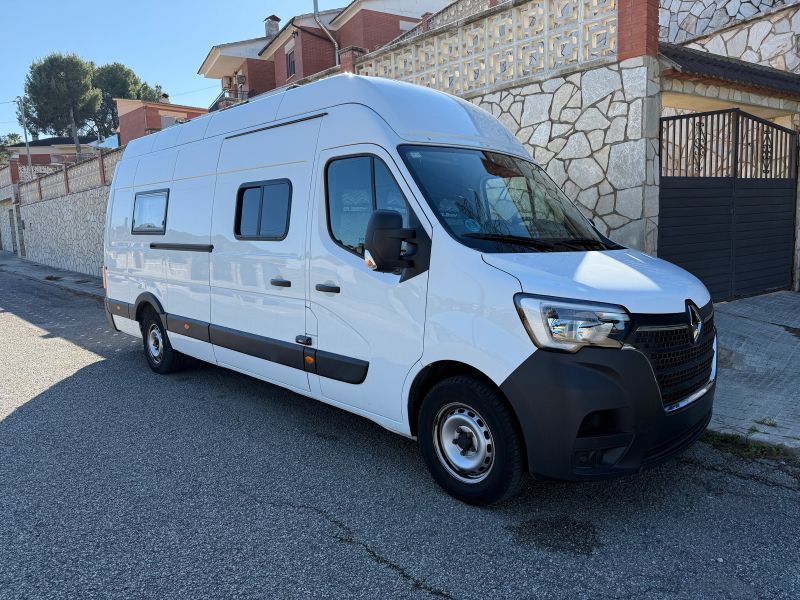 En venta Renault Master Blanco 2021 Barcelona foto 1