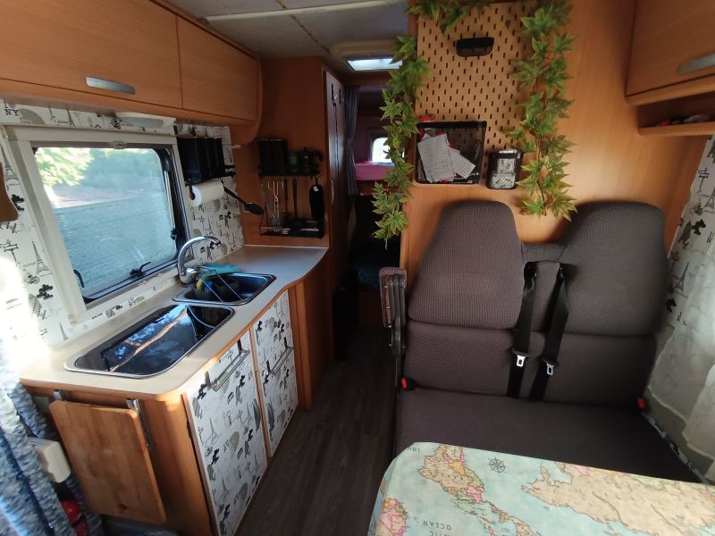 En venta Ford Transit  Blanco 2007 Madrid foto 4