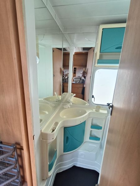 En venta Sunroller Queen 430DD Gris 2001 Tarragona foto 13