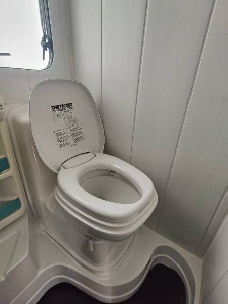 En venta Sunroller Queen 430DD Gris 2001 Tarragona foto 14