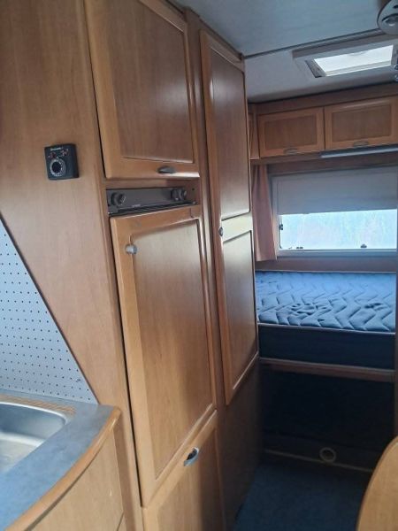 En venta Fiat Ducato Hymer  Blanco 2000 Granada foto 3