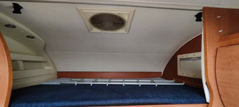 En venta Benimar Europe 6000 CC Blanco 2006 Málaga foto 10