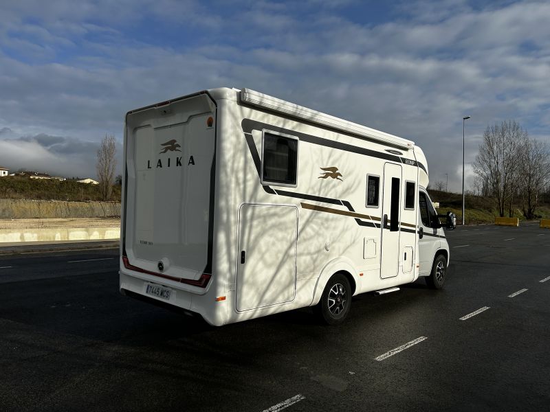 En venta Laika Ecovip L3019 Gris 2022 Navarra foto 3