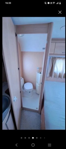 En venta Bürstner Caravana modelo ACE  Blanco 2009 Toledo foto 2