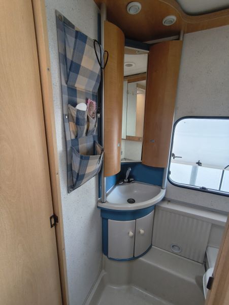 En venta Bürstner ventana Blanco 1999 Valencia foto 5