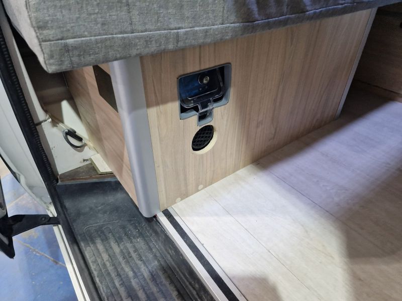 En venta Volkswagen Transporter 4 Motion Blanco 2018 Toledo foto 11