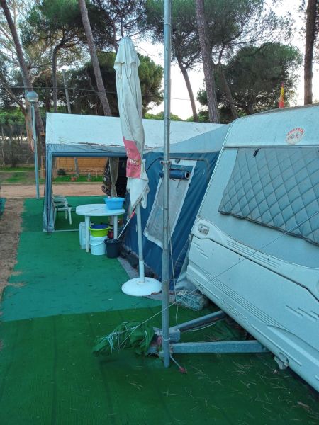 En venta Sunroller FIESTA 49 Gris 2003 Huelva foto 10