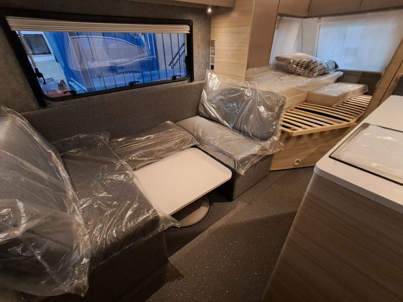 En venta Adria Adria Altea 472 PK Promo L'Alba Blanco 2025 Barcelona foto 6