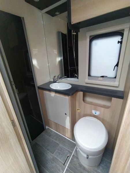 En venta Itineo PJ700 Blanco 2024 Guipúzcoa foto 10