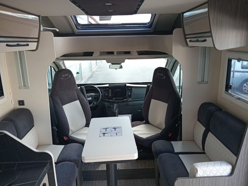 En venta McLouis MC4 881 Gris 2026 Guipúzcoa foto 4