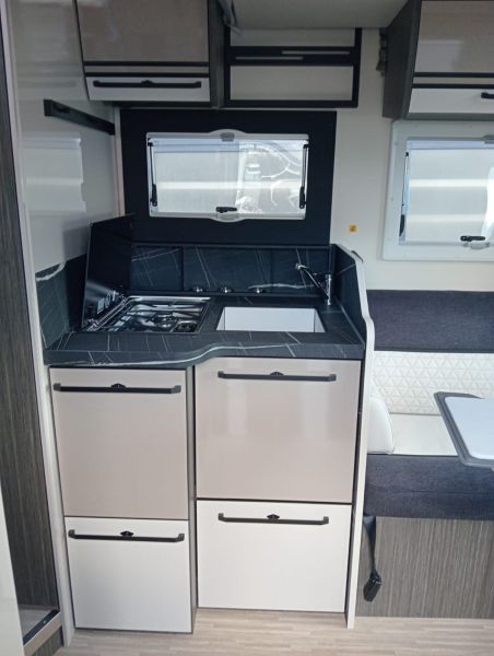 En venta McLouis MC4 881 Gris 2026 Guipúzcoa foto 5