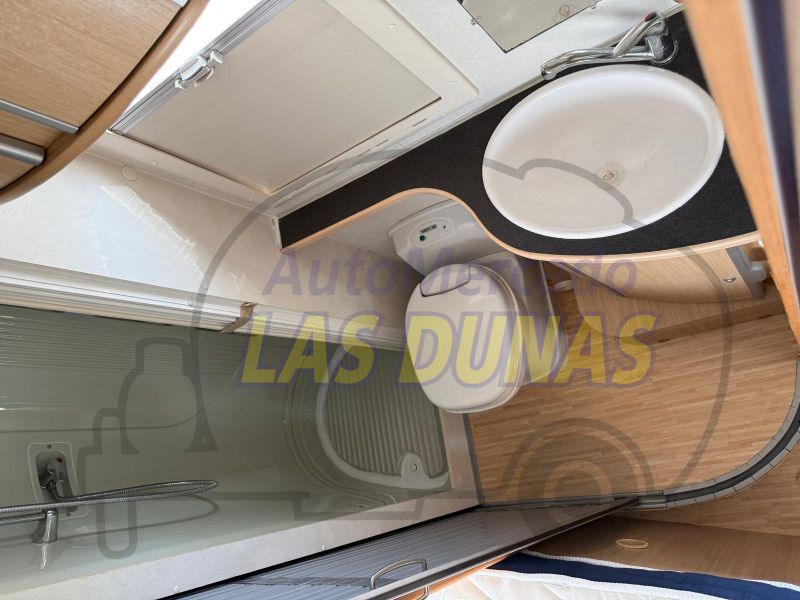 En venta Renault Mobilvetta Blanco 2006 Alicante foto 17