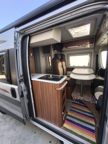 En venta Adria Twin 640 SLX Gris 2018 Sevilla foto 11