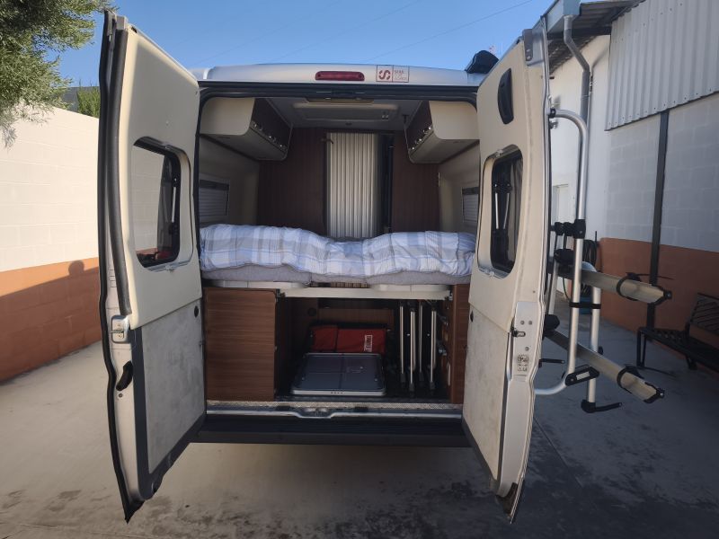En venta Adria Twin 640 SLX Gris 2018 Sevilla foto 13