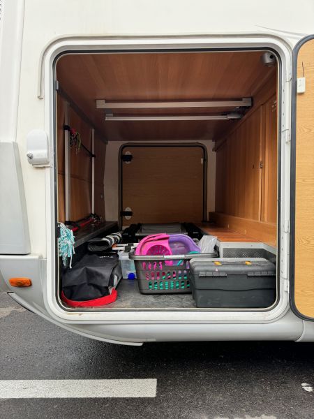 En venta Elnagh M200 Beige 2006 Madrid foto 2