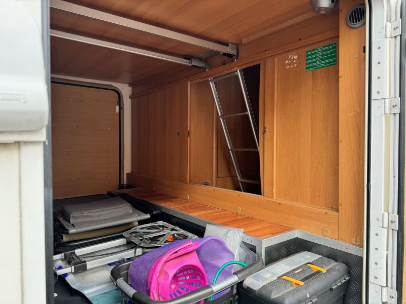 En venta Elnagh M200 Beige 2006 Madrid foto 5