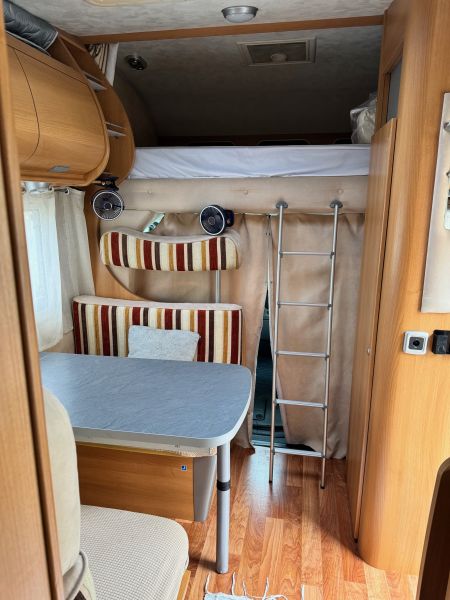 En venta Elnagh M200 Beige 2006 Madrid foto 13