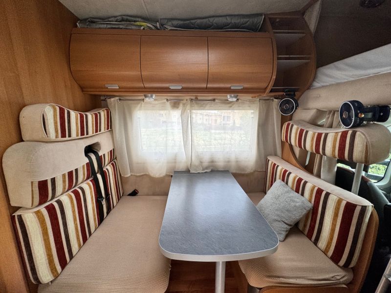 En venta Elnagh M200 Beige 2006 Madrid foto 15