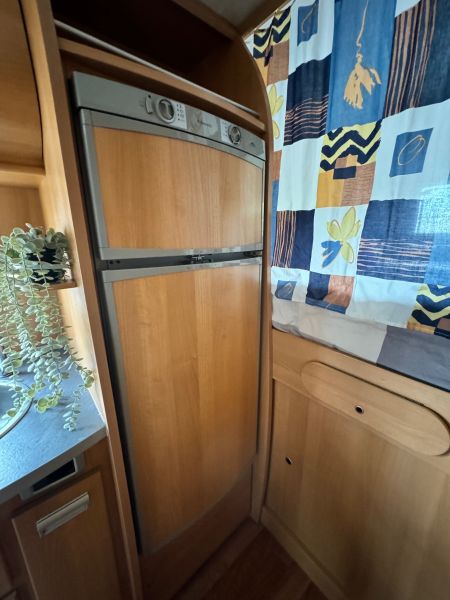 En venta Elnagh M200 Beige 2006 Madrid foto 21