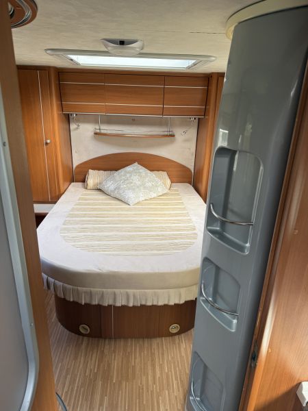 En venta Fiat MC LOUIS TANDY 672 Blanco 2008 Madrid foto 3