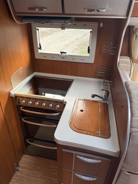 En venta Fiat MC LOUIS TANDY 672 Blanco 2008 Madrid foto 6