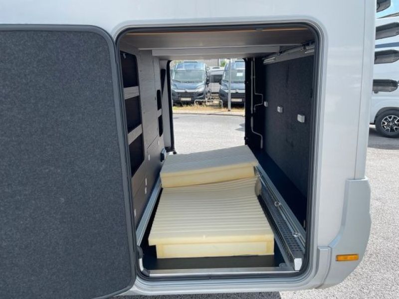 En venta Adria  Matrix 670 SL Supreme Gris 2022 Santa Cruz de Tenerife foto 8