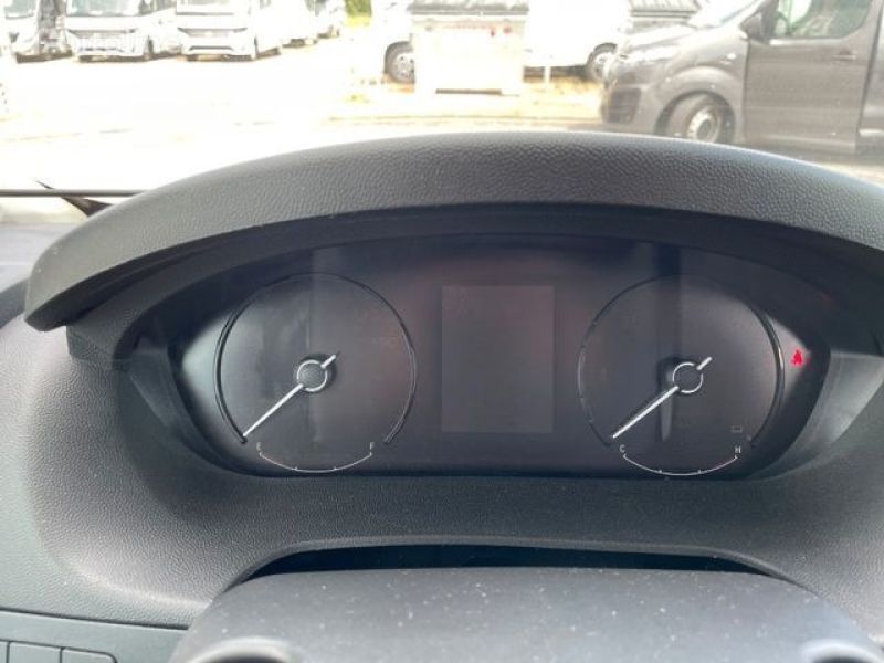 En venta Adria  Matrix 670 SL Supreme Gris 2022 Santa Cruz de Tenerife foto 11