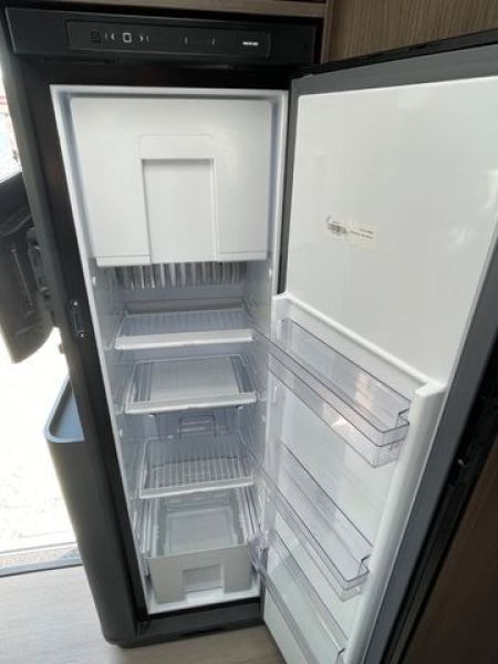 En venta Adria  Matrix 670 SL Supreme Gris 2022 Santa Cruz de Tenerife foto 18