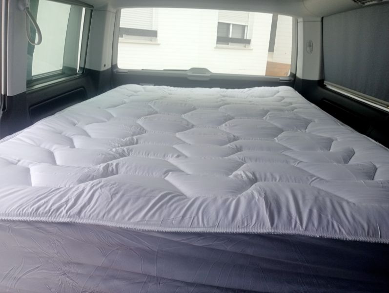 En venta Volkswagen California Beach  Beige 2024 Murcia foto 6